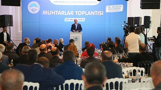 Bakan Akar ve Büyükkılıç muhtarlar toplantısında...