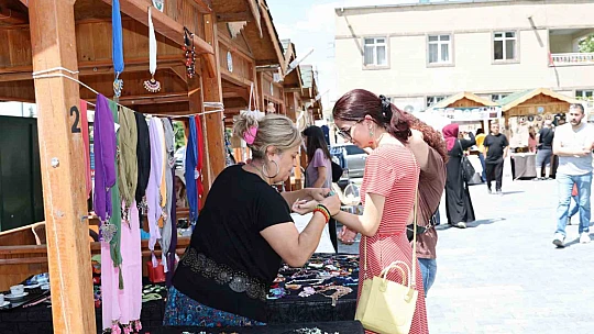 Maharetli eller günü için son hazırlıklar yapılıyor