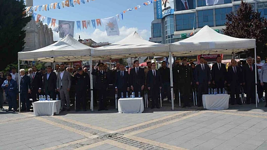 Develi'de 19 Mayıs törenle kutlandı