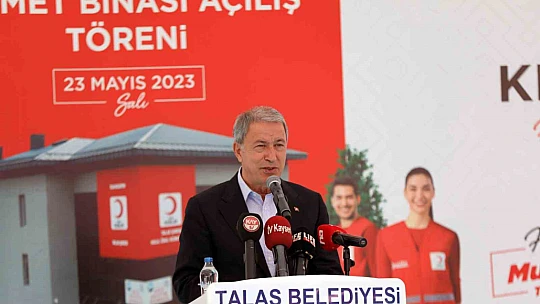 Başkan Yalçın,' İyiliğin amiral gemisi Talas'a demir attı'