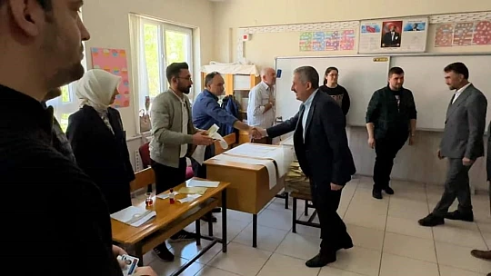 Mahmut Gürcan Develi Lisesi'nde oyunu kullandı