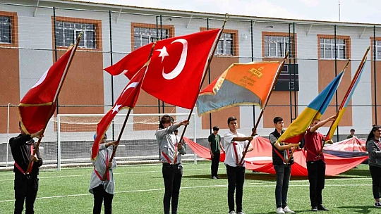 19 Mayıs Tomarza'da coşkuyla kutlandı