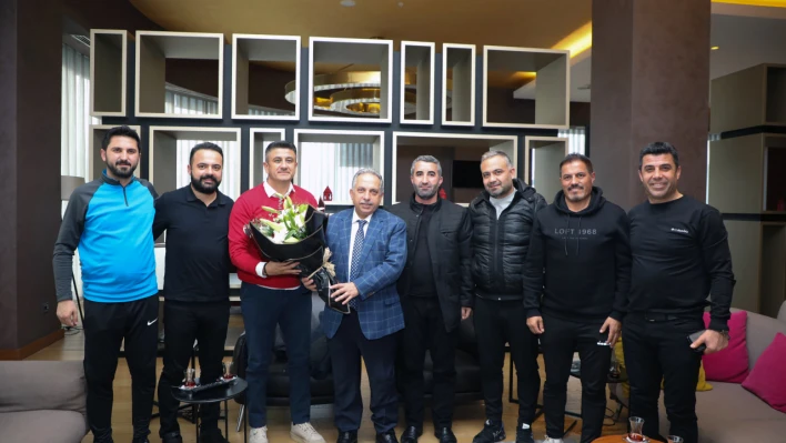 Başkan Yalçın Kayserispor'un rakibini ziyaret etti!