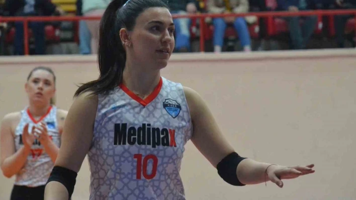 Beril, Bilecik Belediyespor'a transfer oldu