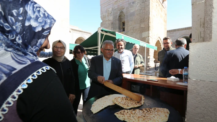 Büyükkılıç, 'Amacımız bu sultanhanı tanımaktır'