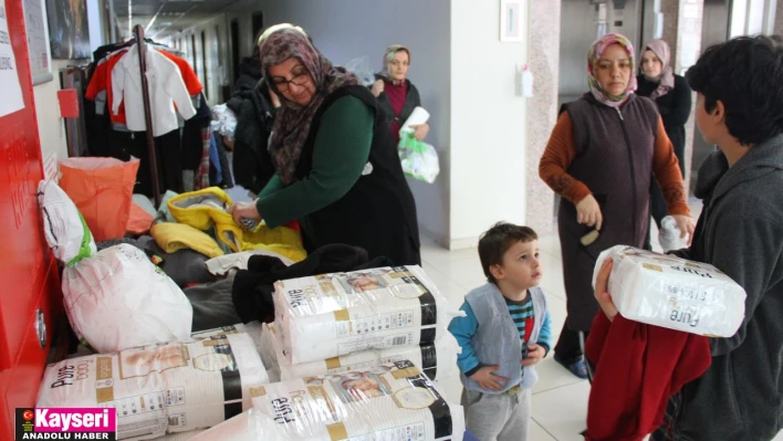 Depremzedeler Kayseri ve Sivas'ta yurtlara yerleştiriliyor