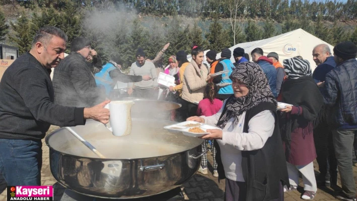 Develi'den Kahramanmaraş'ta aşevi desteği