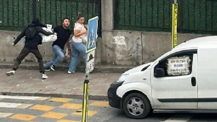 Eline bıçağı aldı – Önüne geleni bıçakladı!