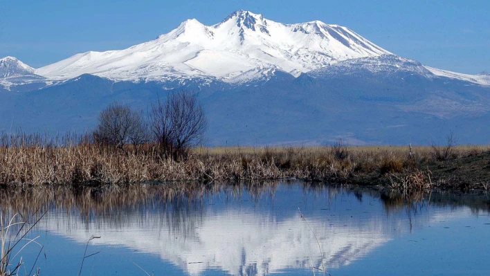 Erciyes'in karı neden erimez? ' Er ile Cis efsanesi'