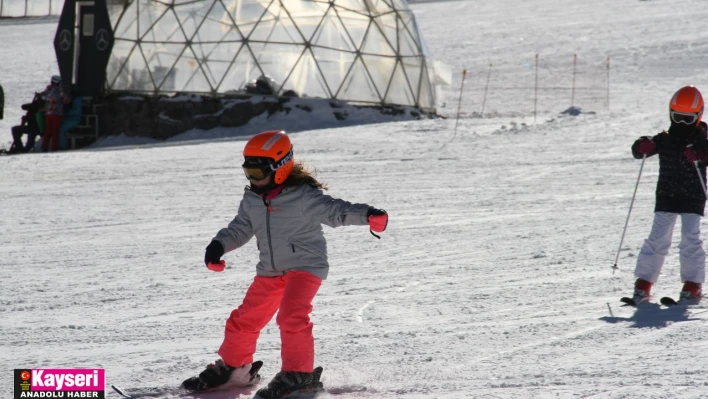 Erciyes'teki oteller yarıyıl tatiline tam kapasiteyle giriyor