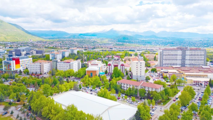 Erciyes Üniversitesi Dünyaya Açılıyor – Kayserililer Kazanıyor!