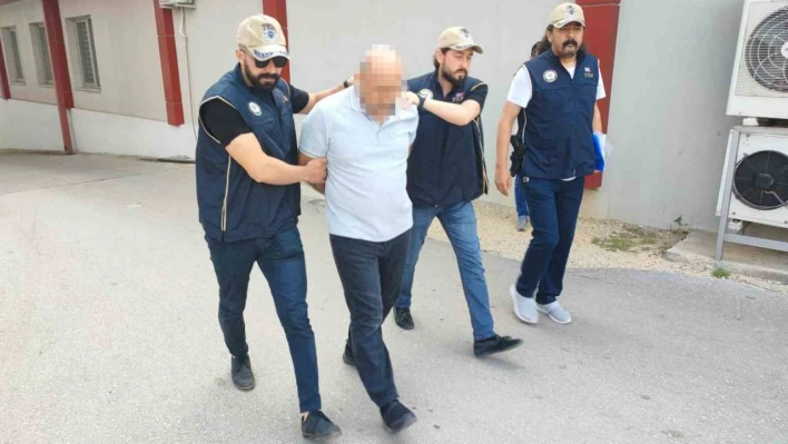 FETÖ'den 6 yıl 3 ay hapis cezasıyla aranan eski polis yakalandı