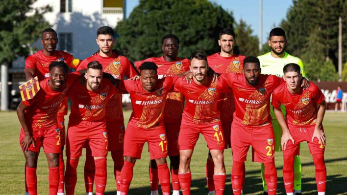 Hazırlık maçında Kayserispor istanbulspor'u mağlup etti