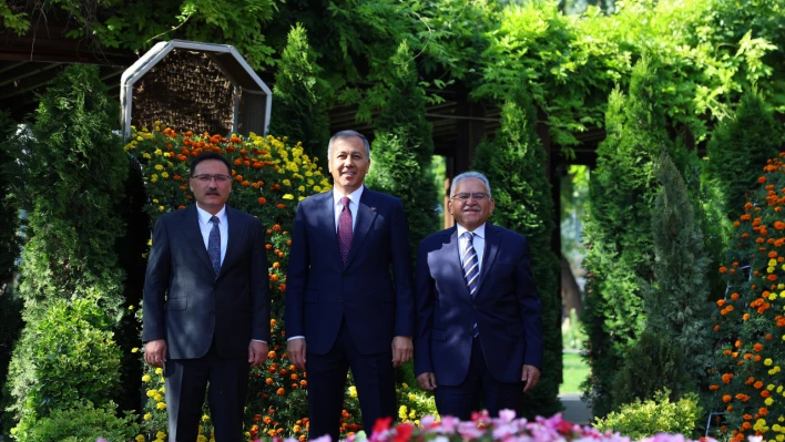 İçişleri Bakanı Ali Yerlikaya ve Heyeti, Kayseri Büyükşehir Belediyesi'nde!