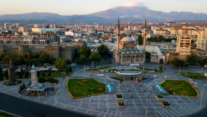 İstanbul ve Ankara'dan Sonra Şimdi de İzmir'de – Kayseri'de Büyük Beklenti!