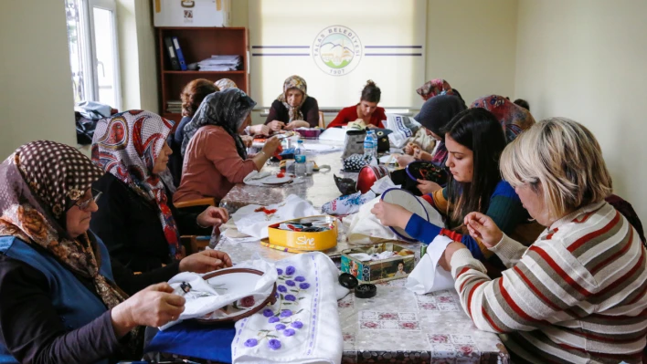 Kadın girişimcilere hep destek tam destek!