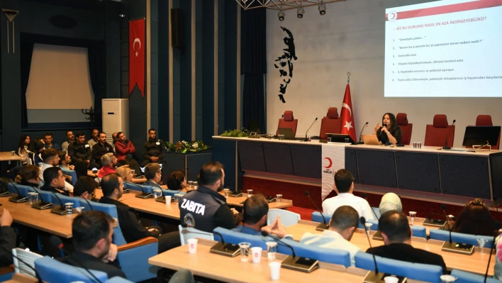 Kayseri Belediyesi'nden Personeline Stres Yönetimi Semineri