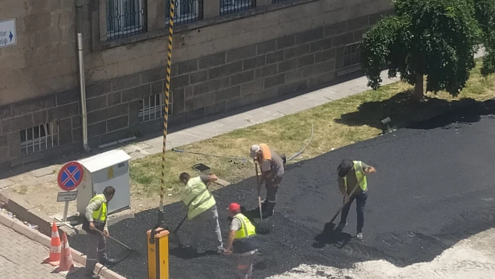 Kayseri'de işçiler yüksek sıcaklığa rağmen çalıştı