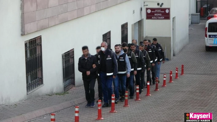 Kayseri polisi suça ve suçluya nefes aldırmıyor