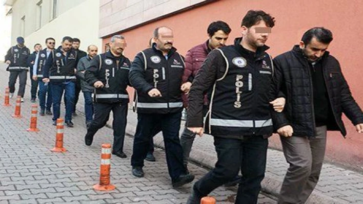 Kayseri merkezli 13 ilde eş zamanlı FETÖ operasyonu 