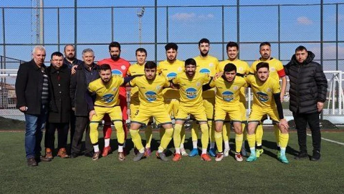 Hacılar geriden gelerek kazandı (2-1)