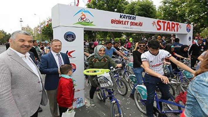 Büyükşehir'den bisiklet atağı