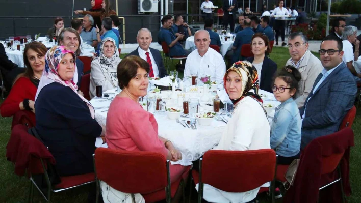 Kayseri'de yaşayan Karadenizliler iftar davetinde bir araya geldi