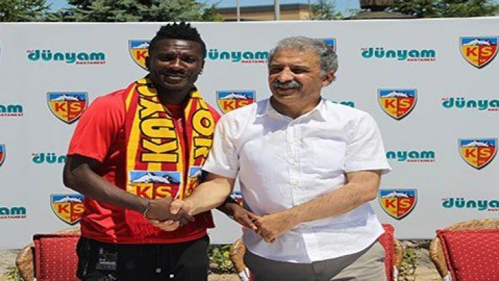 Yıldız futbolcu Gyan: 'Kayserispor'da olmaktan mutluyum' 