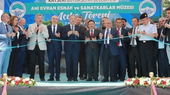 Büyükşehir'in ödüllü müzesi ziyarete açıldı