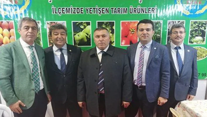 Özvarinli 'Tarımda çiftçiyi de besiciyi de bitirdiler'