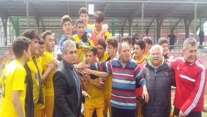 Kocasinan Şimşekspor, Osmaniye'de şampiyon oldu 