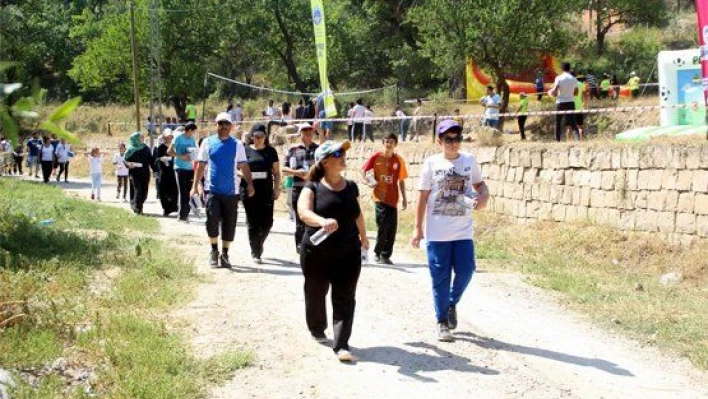 Doğa yürüyüşüne yoğun ilgi 