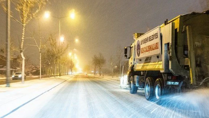 14 ilçede 270 mahalle yolu açıldı