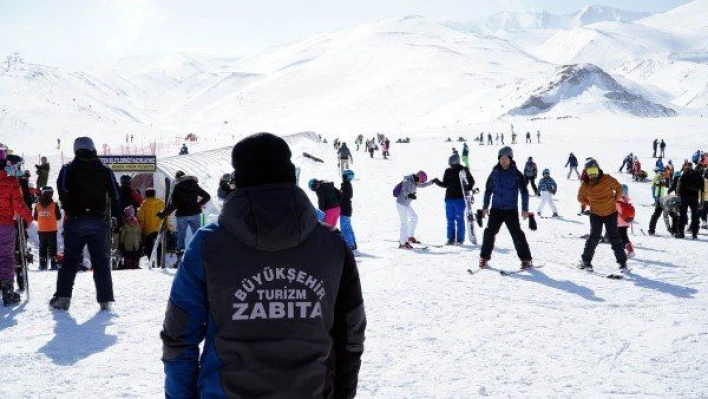 Büyükşehir Zabıtası Erciyes'te