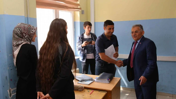 Büyükkılıç, Şehit Saim Çelik Mesleki ve Teknik Anadolu Lisesi'nin Kariyer Günleri Konuğu Oldu 