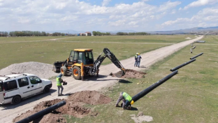 Sindelhöyük Mahallesindeki içme su hattı yenileniyor