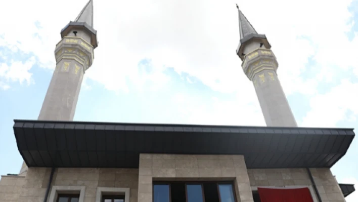 Hacı Mehmet Çolakbayrakdar Camii ibadete açıldı