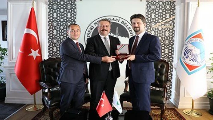 Başkan Palancıoğlu, Macaristan'ın Ankara Büyükelçisi Victor Matis'i makamında kabul etti