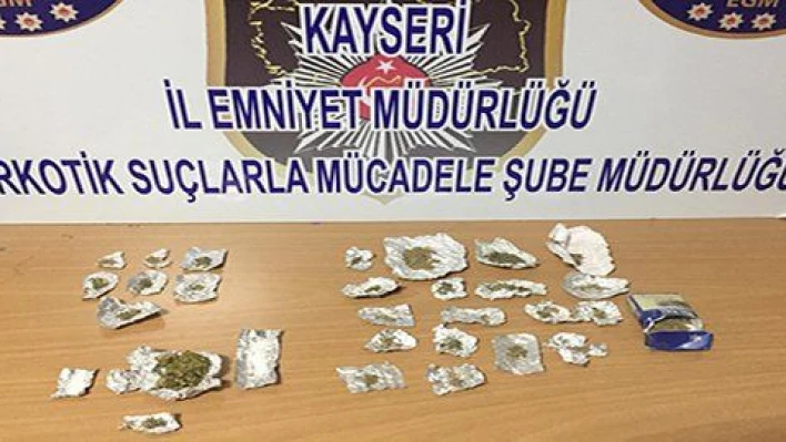 Uyuşturucu tacirlerine operasyon: 4 gözaltı 