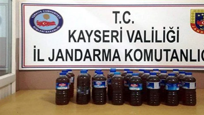 Kayseri'de 12 litre sahte boğma rakı ele geçirildi 