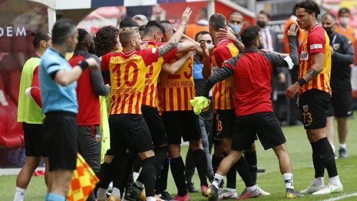 Kayserispor gol oldu yağdı (6-3)