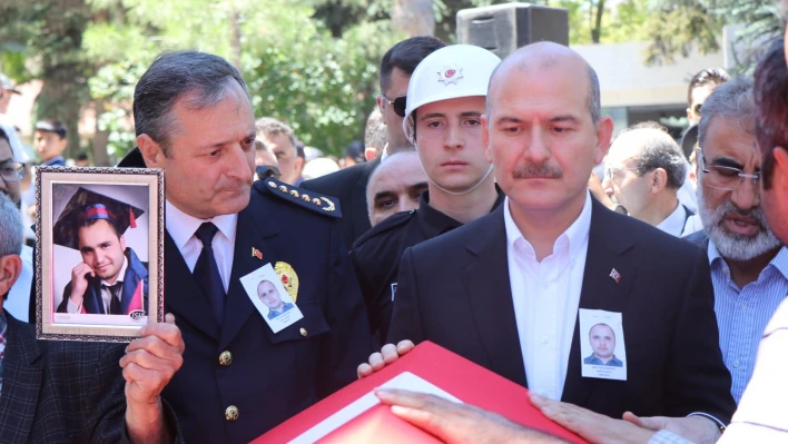 İçişleri Bakanı Soylu şehit Taha Uluçay'ın cenazesi için Kayseri'ye geldi