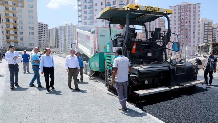 Şehit Naci Akarsu Caddesi Asfaltlanıyor