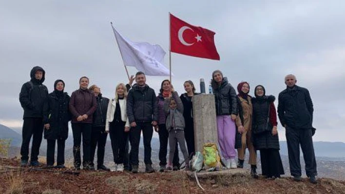 Kayseri Eczacı Odası'ndan Cumhuriyet Yürüyüşü