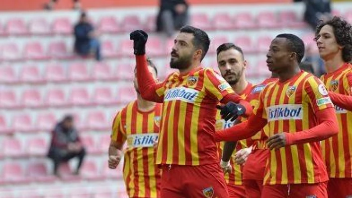 Kayserispor son 16'ya kaldı