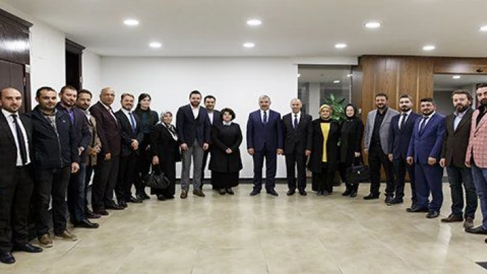 Başkan Çelik, AK Parti Kocasinan İlçe Teşkilatı ile bir araya geldi 