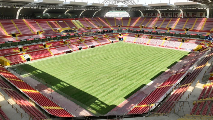 Kayseri stadyumunda dikkat çeken detay... - Yerleri tescillendi!