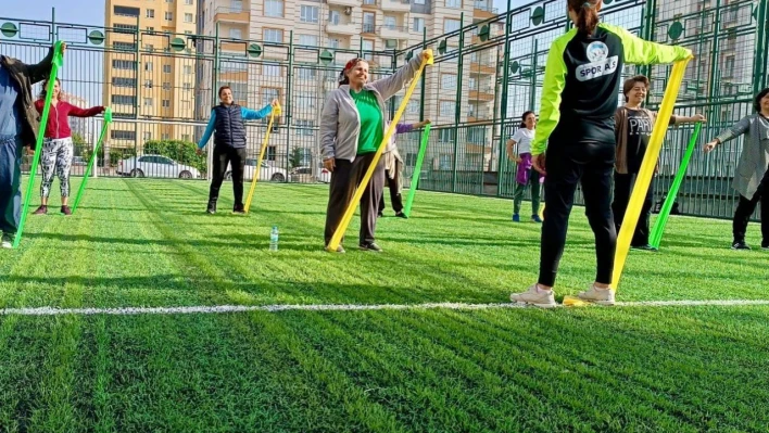 Kayserililer sabah sporlarına yoğun ilgi gösteriyor