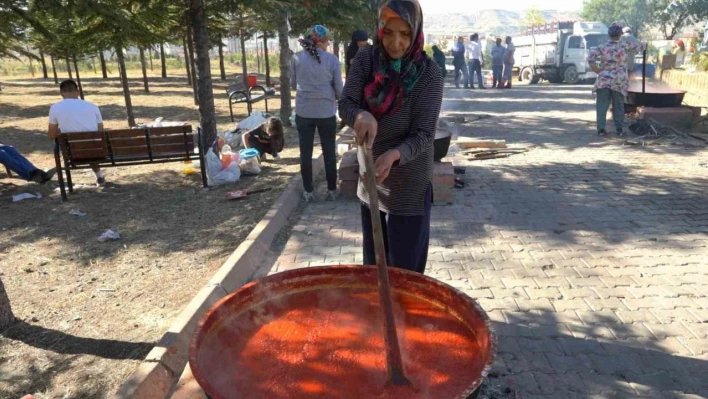 Salça kaynatma günleri hangi bölgelerde yapılıyor?