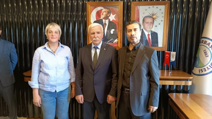 Pınarbaşı'da Belediye Başkanı Mazbatasını Aldı